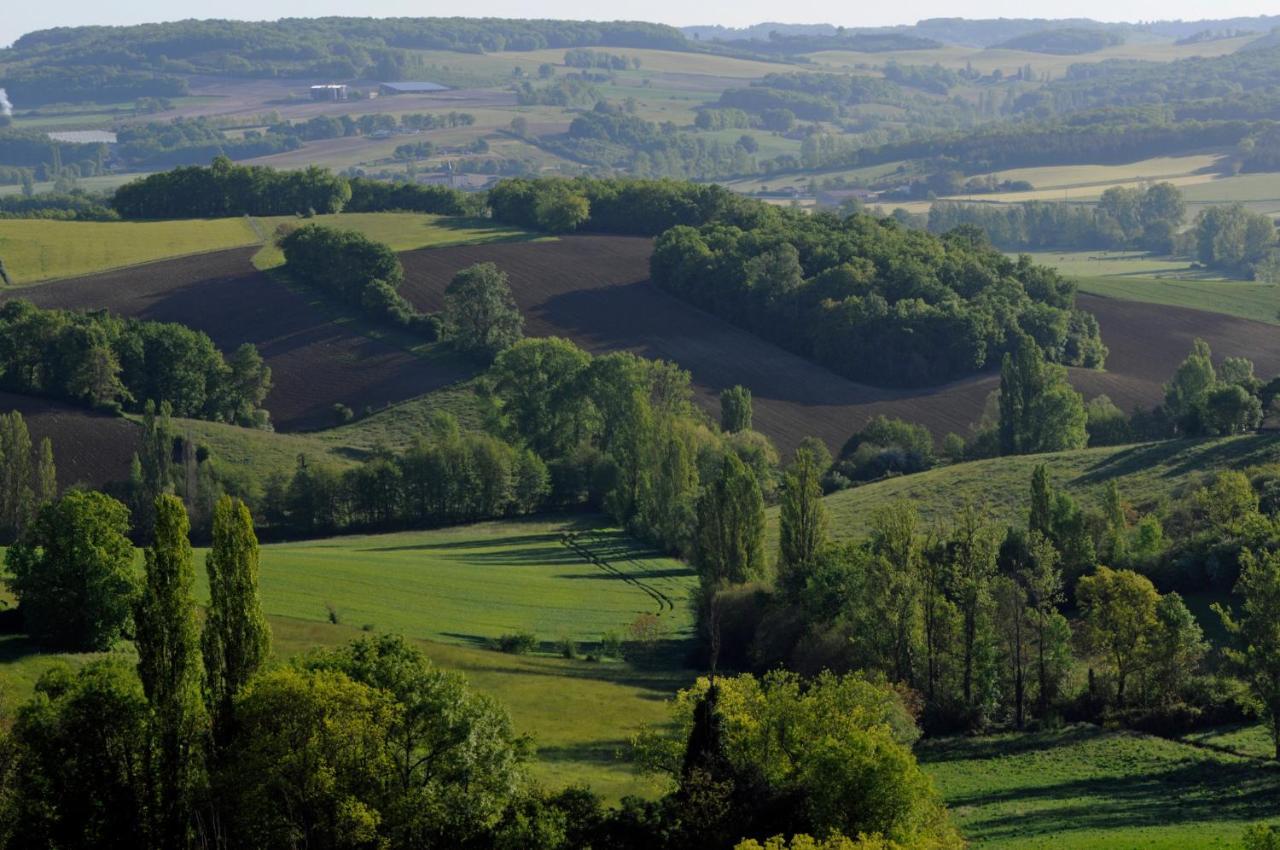Domaine Ramonjavel, Glamping & Alpaca'S Bed and Breakfast Fongrave Exteriör bild